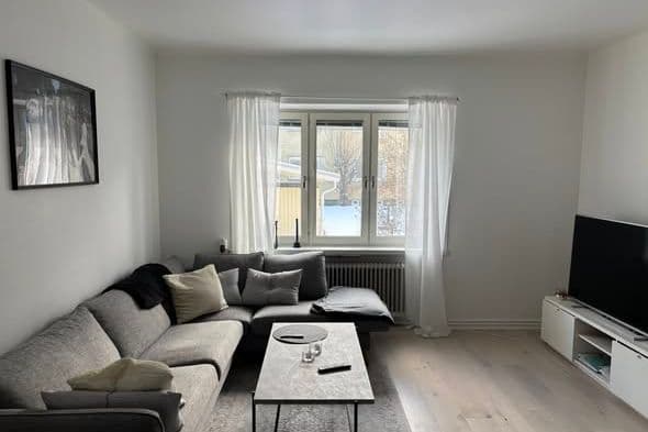 Möblerad 2 rok med toppläge i Huskvarna